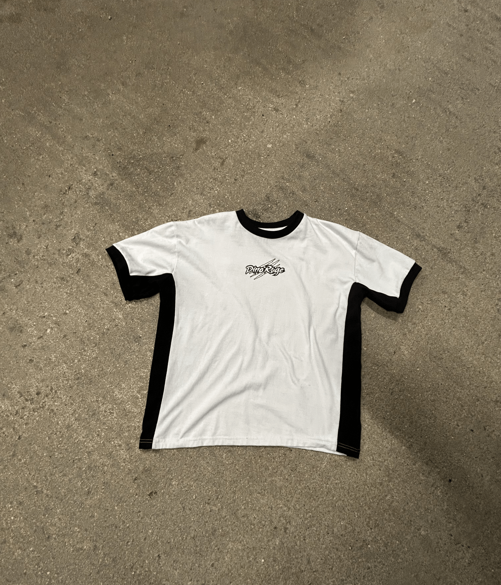 T-Shirt "RAGE" - BLACK
Dino Rage
Dino Rage Clothing
Streetwear Dinosaur
Dinosaur Clothing
Clothing Dinosaur
Clothing Brand Dinosaur
Marque indépendante
Marque de vetements
clothing brand
marque streetwear
clothing streetwear
tshirt dinosaur
t-shirt dinosaur